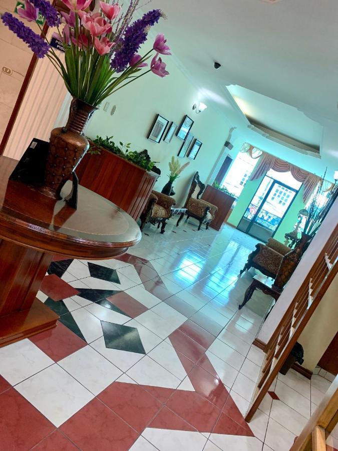 House Center Hotel Milagro Exterior photo