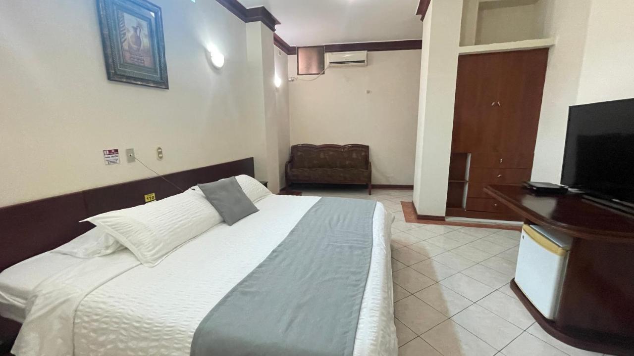 House Center Hotel Milagro Exterior photo