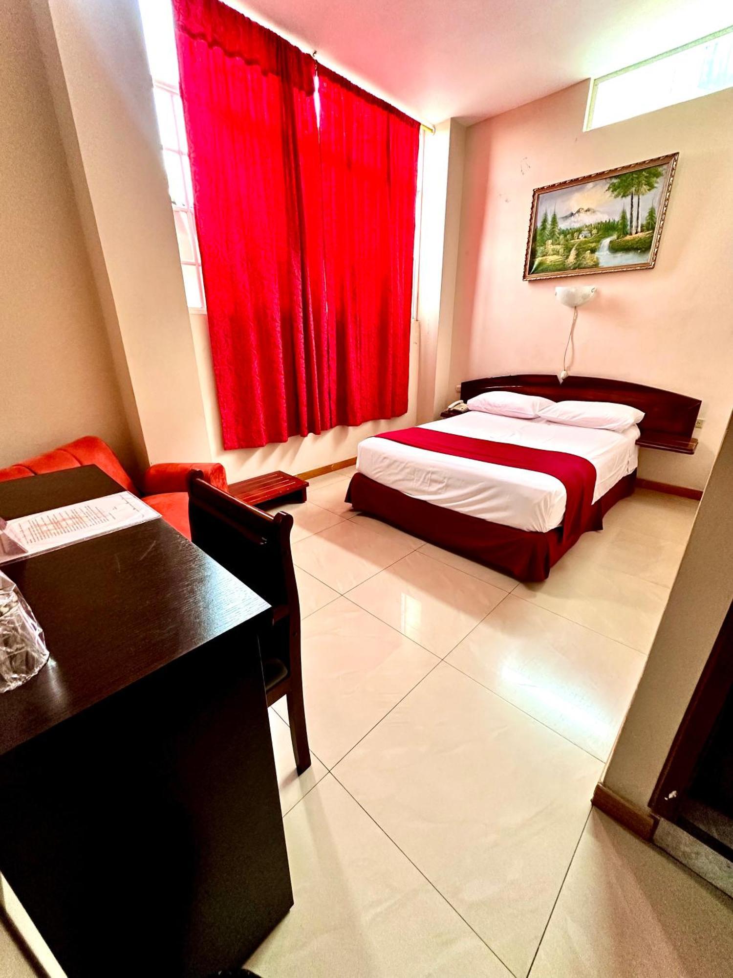 House Center Hotel Milagro Exterior photo